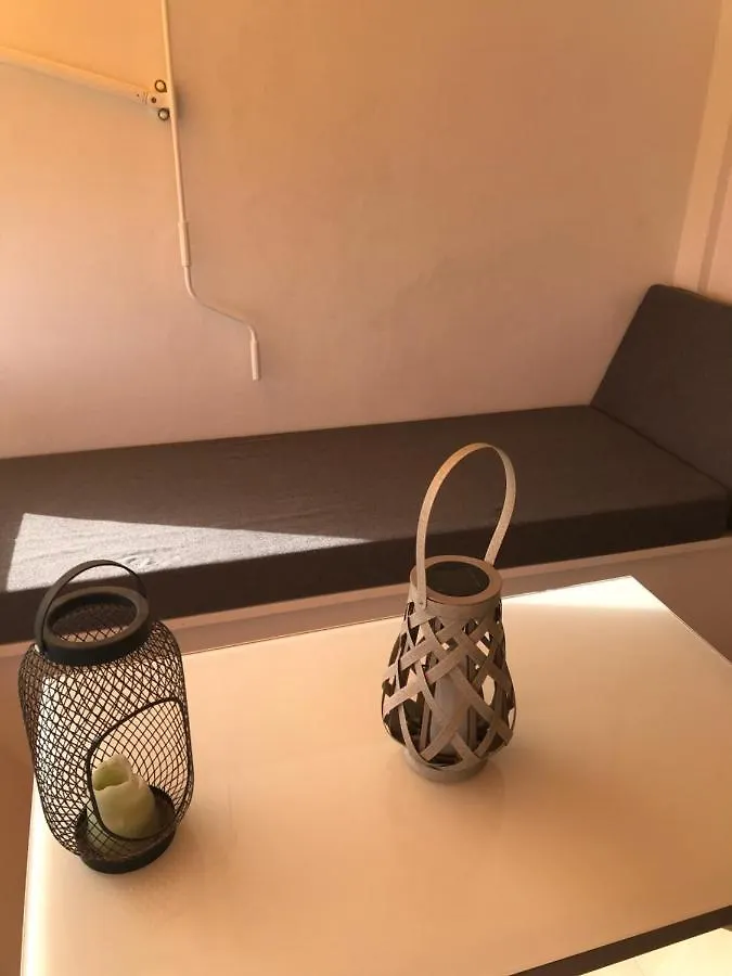 Yumbo Beach Apartment 2 With High Speed Free Internet San Bartolome de Tirajana